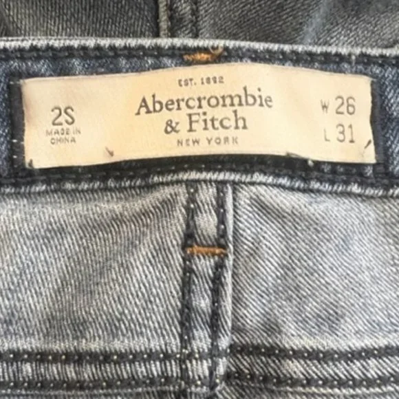 Abercrombie & Fitch Skinny Distressed Jeans Size 2 S 26 X 31 - Picture 6 of 9